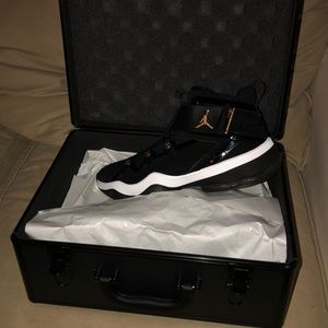 AJNT23 men’s as 12